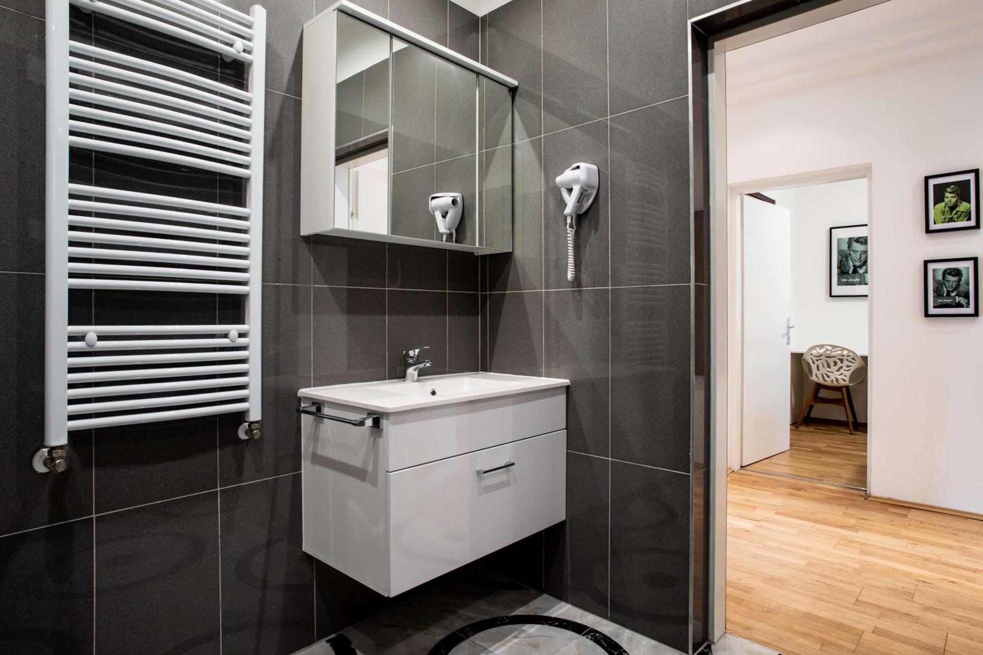 Best Western Plus Celebrity Suites Wien Ngoại thất bức ảnh